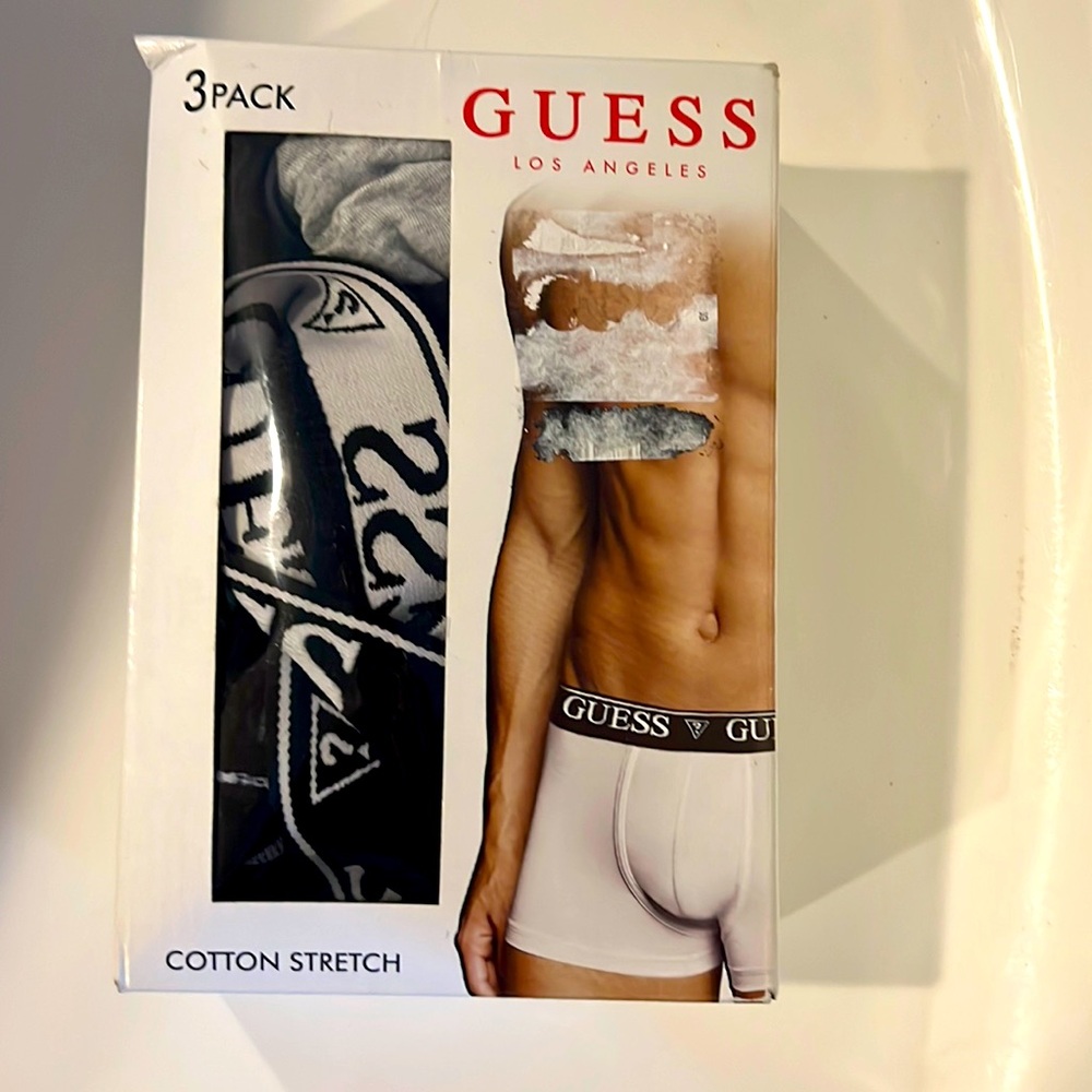 Guess men's under wear 3 pack